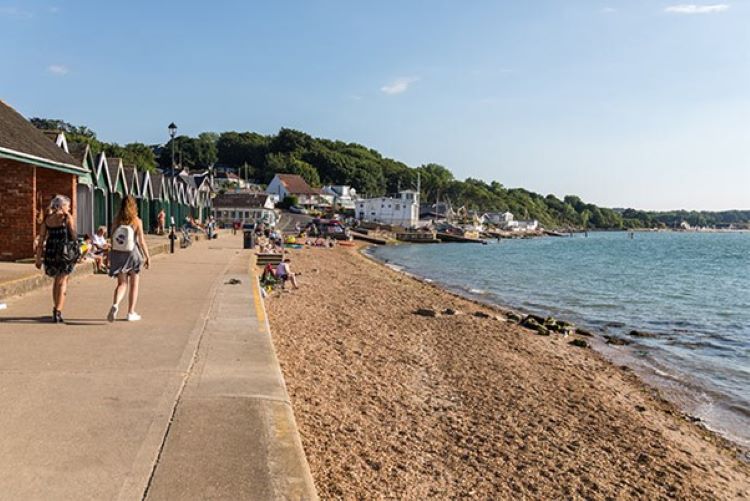 Gurnard Beach, North Wight